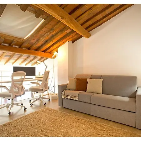 Casa Al Fienile, Charming Loft Just 500 M From S Centre Holiday home Lucca